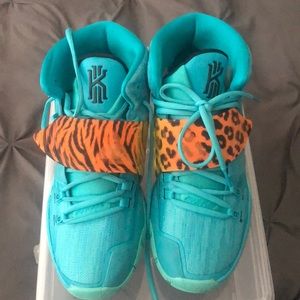 Mens exclusive Kyrie Irving sneakers